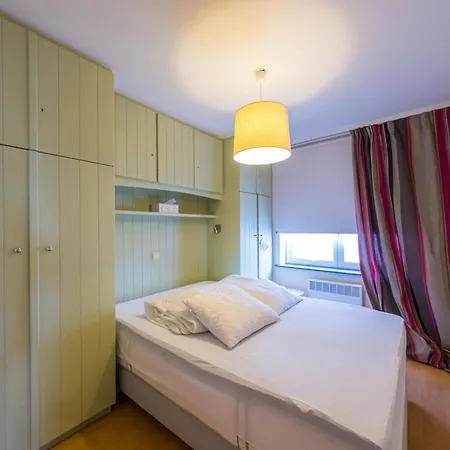 Appartement Four Seven - 0102 + Box 1 *